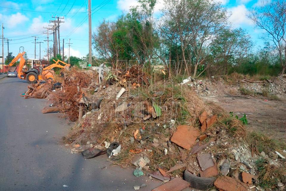 Intensifican limpieza de basureros clandestinos en Matamoros - Hoy Tamaulipas