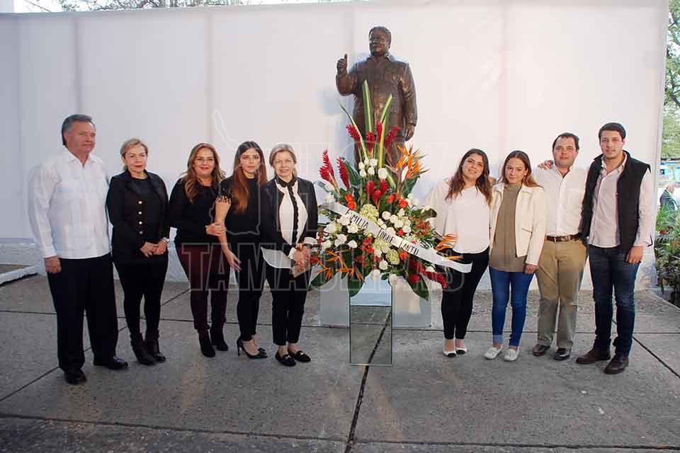 Conmemoran priistas 53 aniversario del natalicio de Rodolfo Torre ... - Hoy Tamaulipas