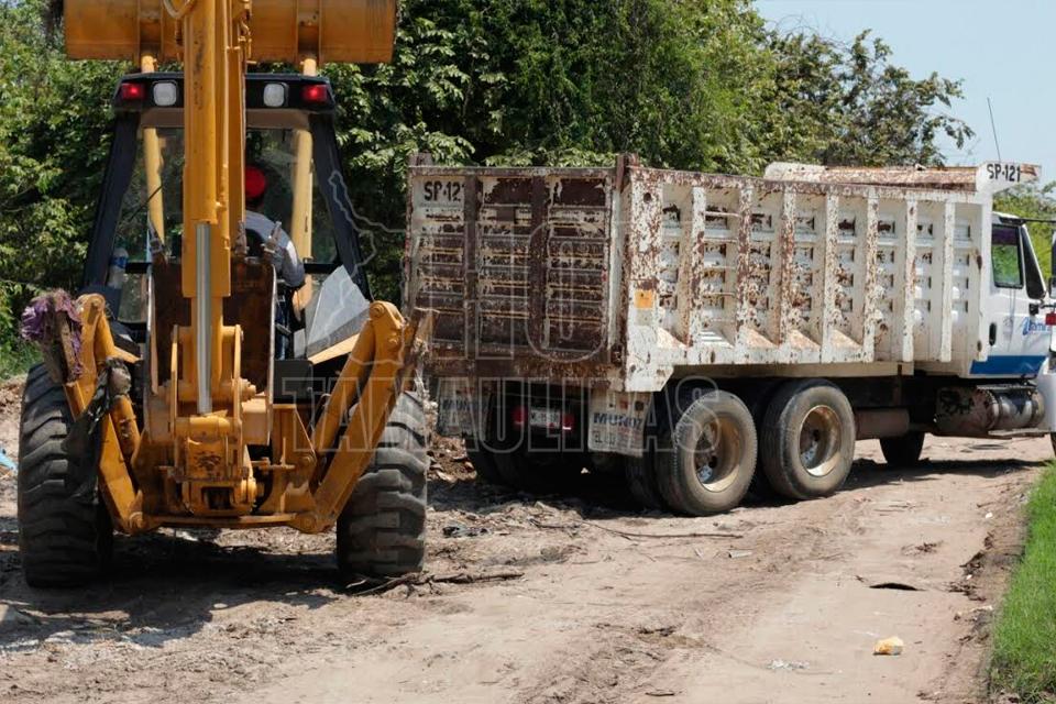 Rehabilita Gobierno de Altamira camino que comunica a La ... - Hoy Tamaulipas