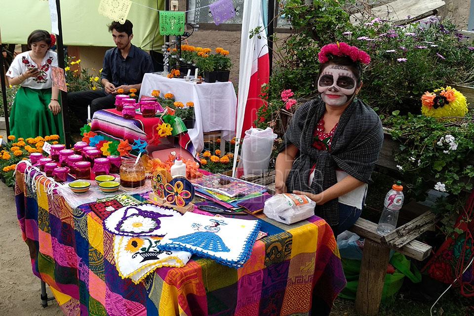 Mexicanos celebran en Chile el Da de Muertos