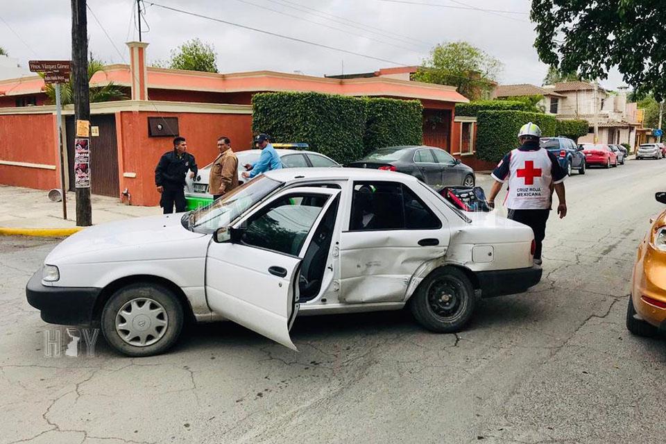 Hoy Tamaulipas - Choque en Ciudad Victoria deja 2 lesionados