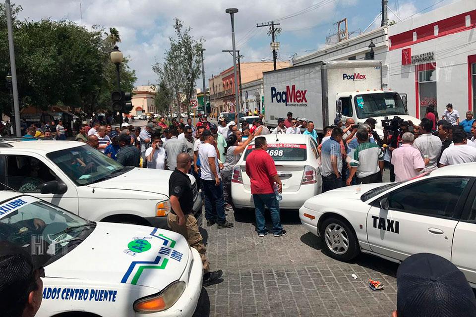 Hoy Tamaulipas - Sigue en paro el transporte publico de Matamoros ...