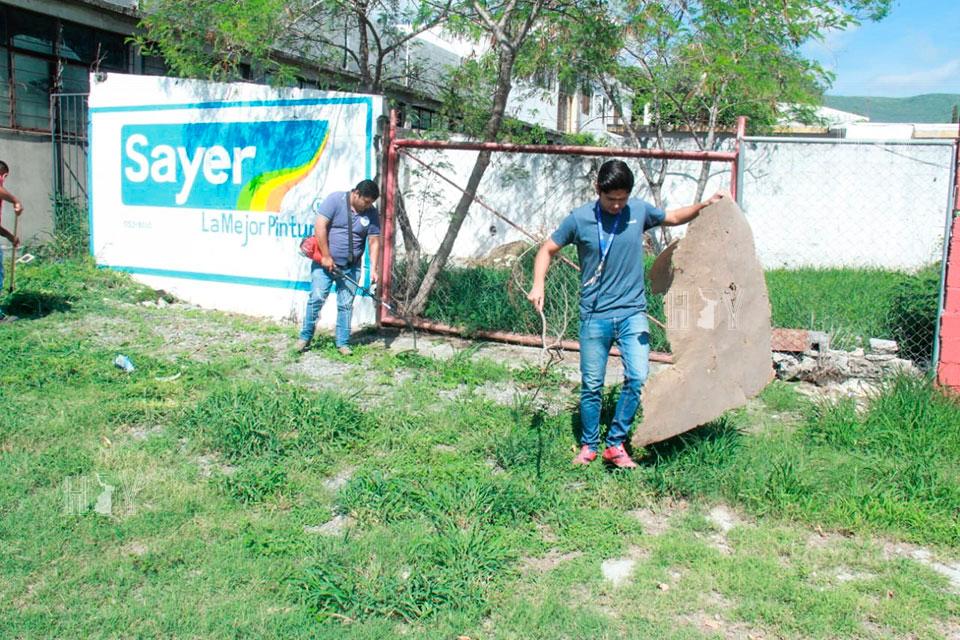 Hoy Tamaulipas - Todos a la limpieza de drenes pluviales en Ciudad Victoria