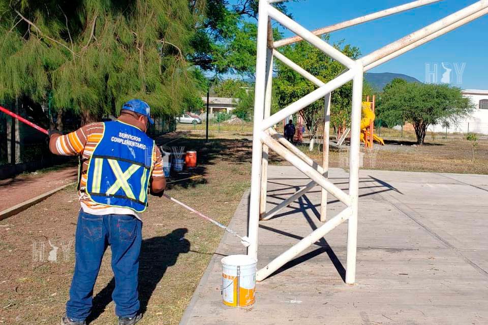 Hoy Tamaulipas - Funcionan al 100 126 espacios publicos en Ciudad Victoria