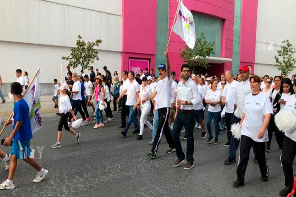 Hoy Tamaulipas - Mas de mil personas marchan por la paz en Monterrey