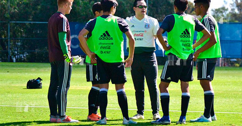 Hoy Tamaulipas - Futbol La Seleccion Nacional de Mexico Sub-15 inicio ...