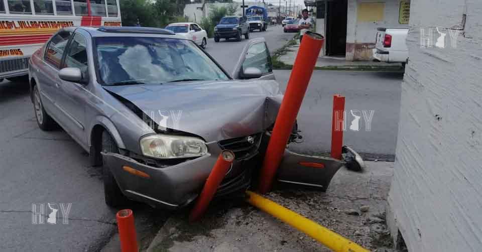 Hoy Tamaulipas - Tamaulipas Obrero choca huye y vuelve a colisionar en ...