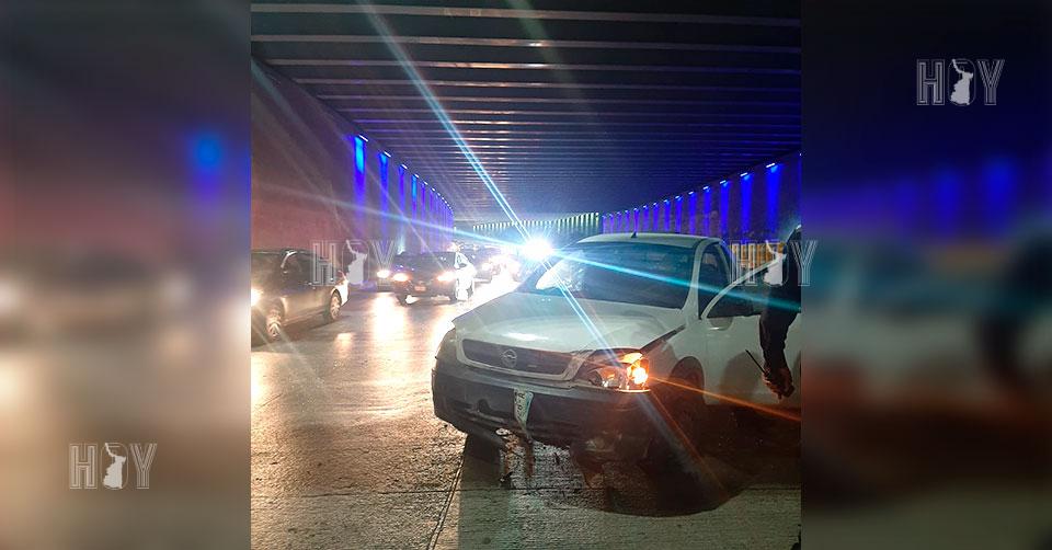 Hoy Tamaulipas - Accidente en Tamaulipas Choca contra el muro de ...