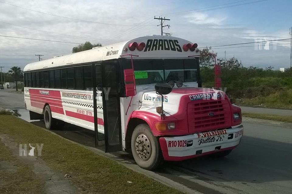 Hoy Tamaulipas - Revisan transporte publico de Matamoros