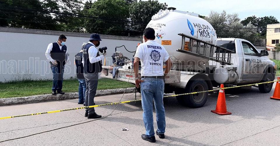 Hoy Tamaulipas - Tamaulipas Es un hroe operador que sac pipa de gas de Fraccionamiento en Tampico - Vimarsana News