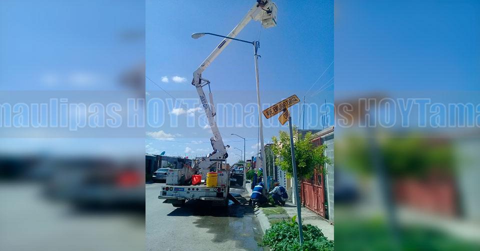 Hoy Tamaulipas - Tamaulipas Servicios Pblicos mantiene en buen estado el alumbrado de Nuevo Laredo - Vimarsana News