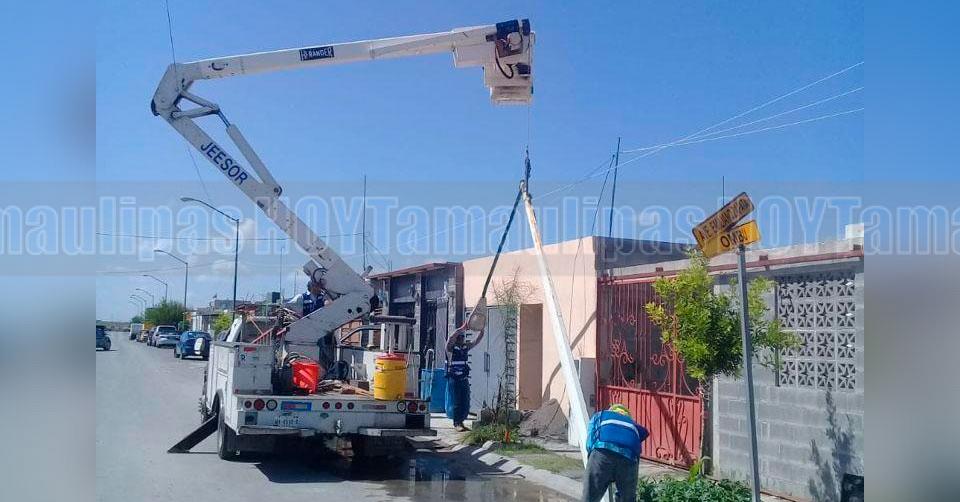 Hoy Tamaulipas - Tamaulipas Restablecen el alumbrado en 24 colonias plazas y parques de Nuevo Laredo - Vimarsana News