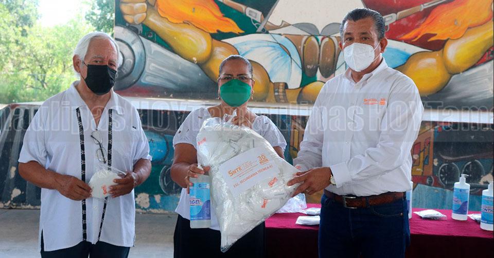 Hoy Tamaulipas - Tamaulipas Entrega SNTE insumos para prevenir el Covid-19 en escuelas de Tamaulipas - Vimarsana News