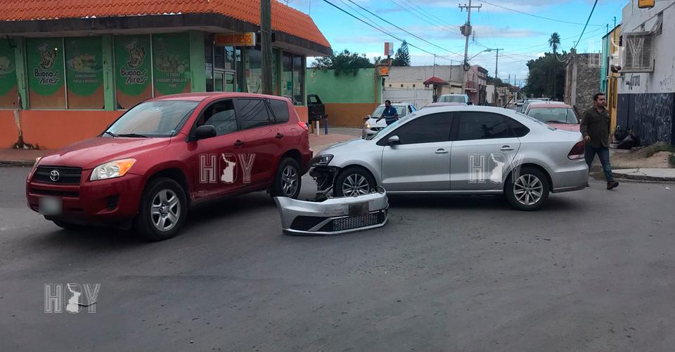 Hoy Tamaulipas - Accidentes en Tamaulipas Omite alto y es chocado por ...