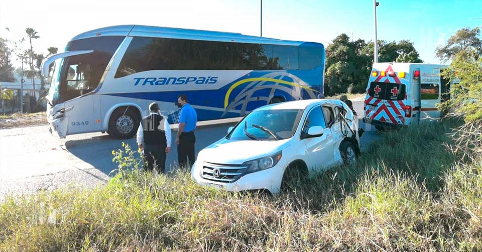 Hoy Tamaulipas - Accidente en Tamaulipas Choque entre camioneta y ...