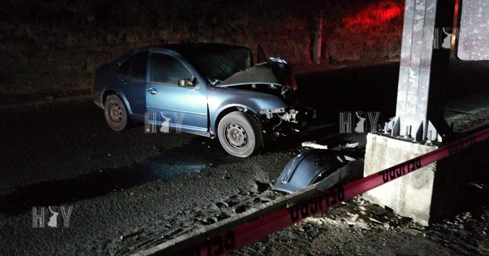 Hoy Tamaulipas - Tamaulipas Muere al chocar su Jetta en Tampico