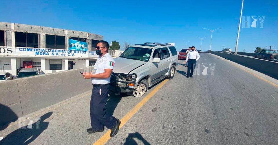 Hoy Tamaulipas - Choque en Tamaulipas Choca joven en puente de Matamoros