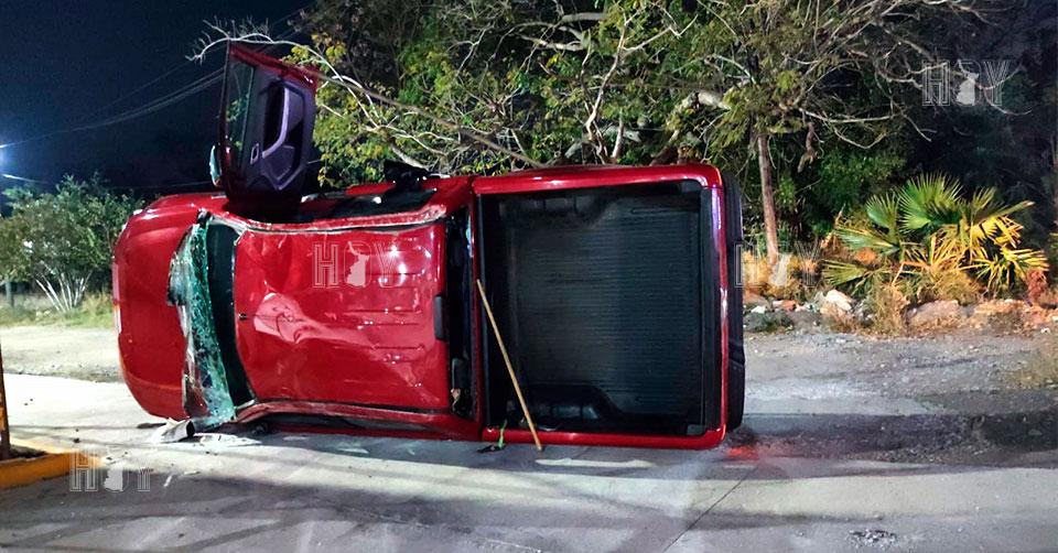 Hoy Tamaulipas - Accidentes en Tamaulipas Ebrio vuelca y vive de ...