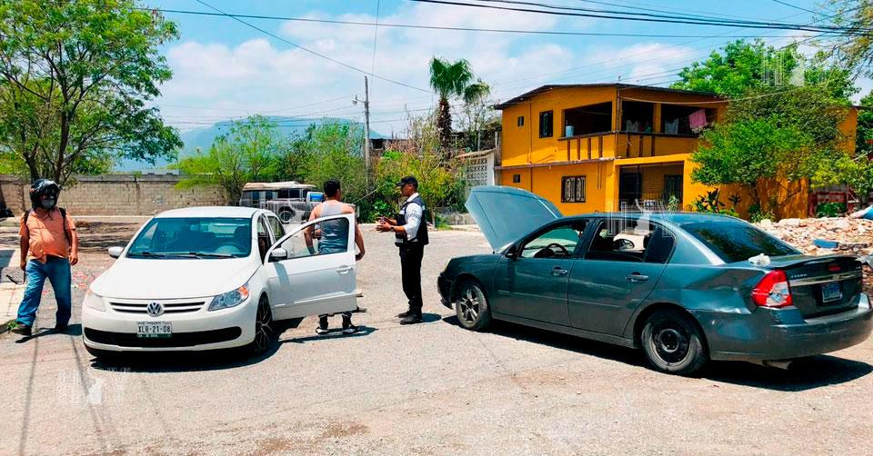 Hoy Tamaulipas - Choque en Tamaulipas Choca y huye pero afectado lo ...