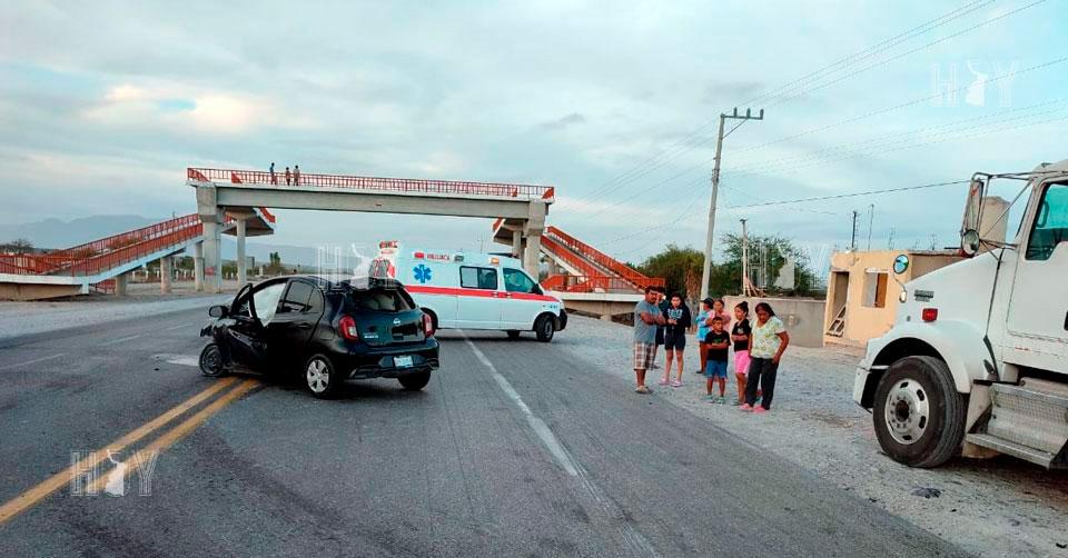 Hoy Tamaulipas - Choque en Tamaulipas Choque entre trailer y carro deja ...