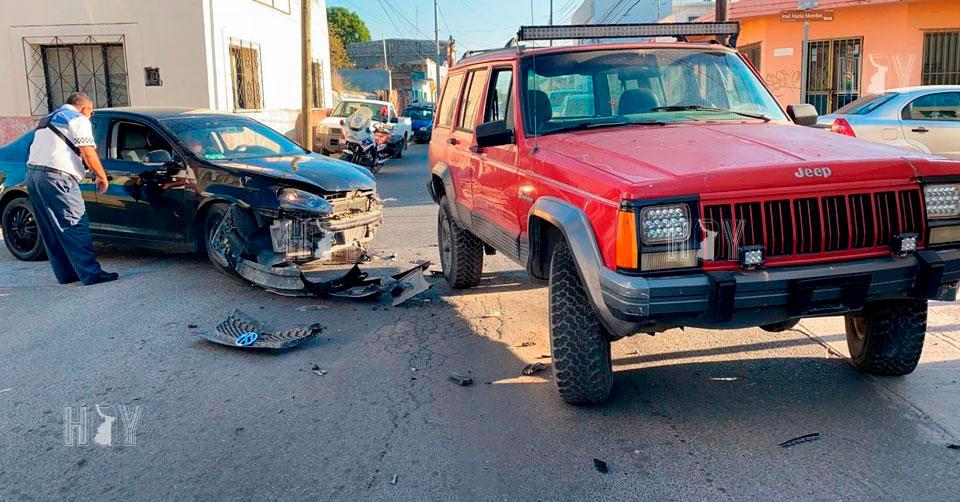 Hoy Tamaulipas - Choque en Tamaulipas Jovencitas se pasan alto y chocan ...
