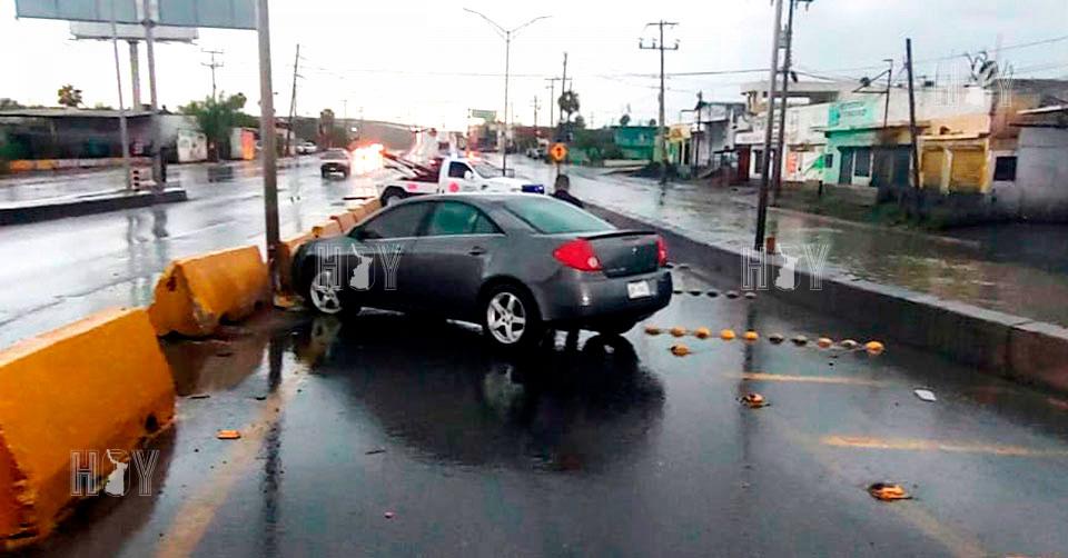 Hoy Tamaulipas - Accidentes en Tamaulipas Pierde el control al pasar ...