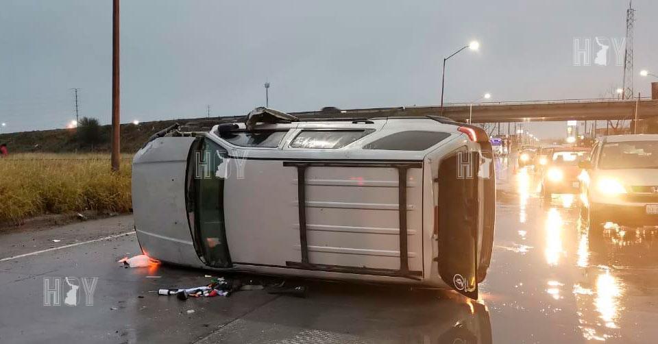 Hoy Tamaulipas - Choque en Tamaulipas Imprudente conductora rebaso por ...