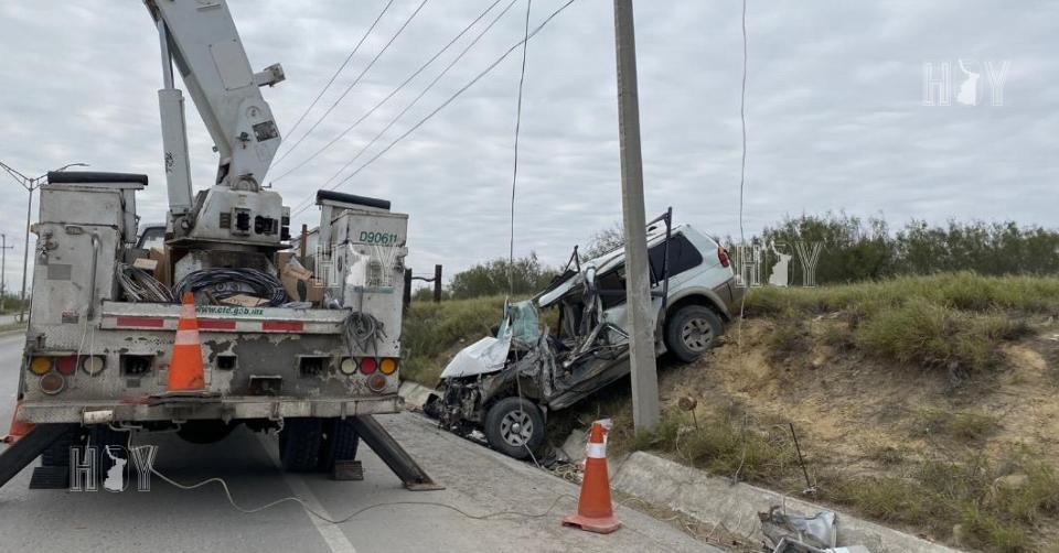 Hoy Tamaulipas - Se estrella contra poste y deja sin luz en el sur de ...