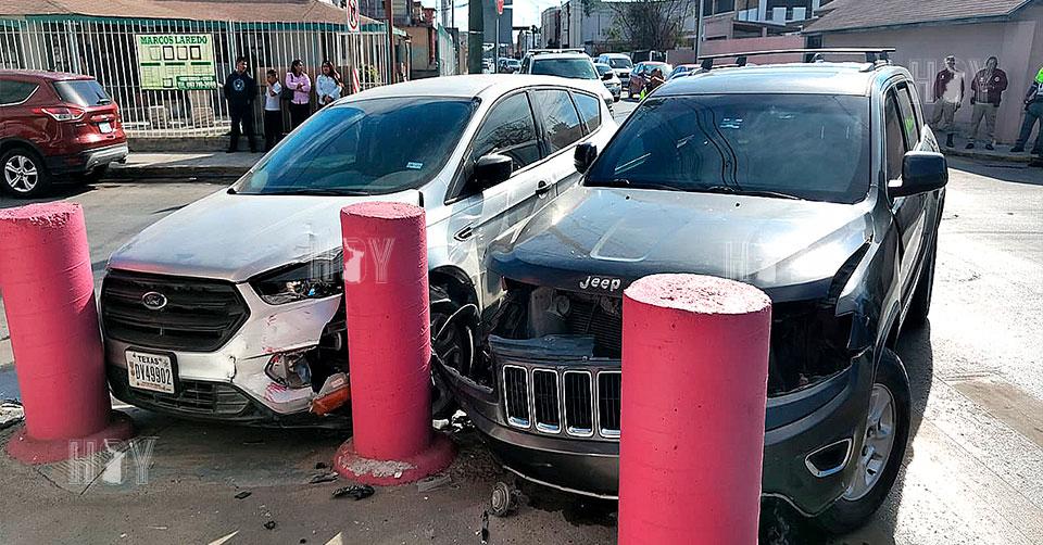 Hoy Tamaulipas - Accidente en Tamaulipas Se pasa alto y se la llevan de ...