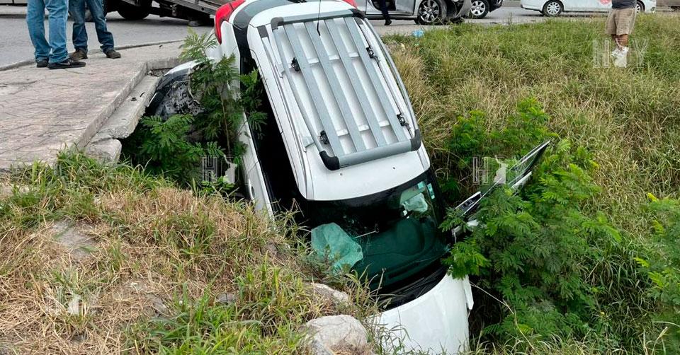 Hoy Tamaulipas - Accidentes en Tamaulipas Choque Choca mujer a varios ...