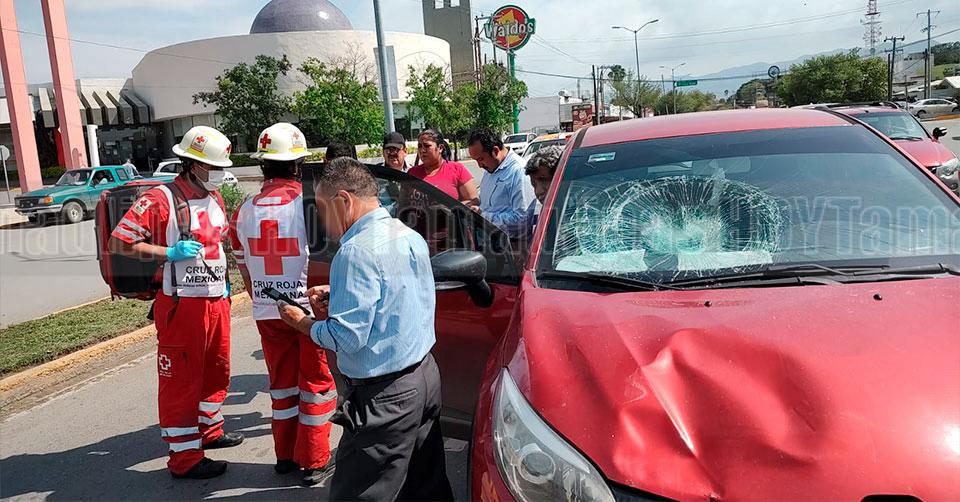 Hoy Tamaulipas - Accidentes en Tamaulipas Embiste a peaton y lo lleva a ...