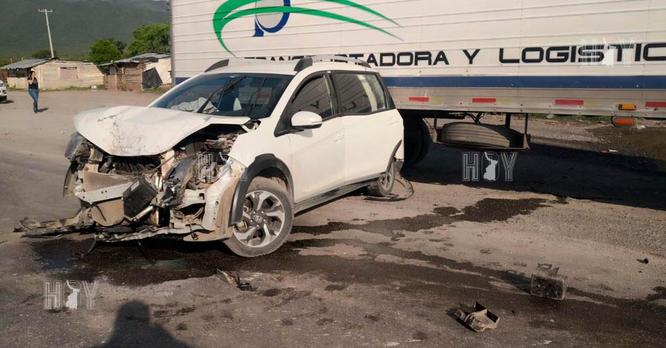 Hoy Tamaulipas - Accidente en Tamaulipas Conductor se duerme y choca ...