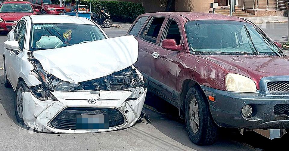 Hoy Tamaulipas - Accidente en Tamaulipas Se pasa alto choca y lesiona a ...
