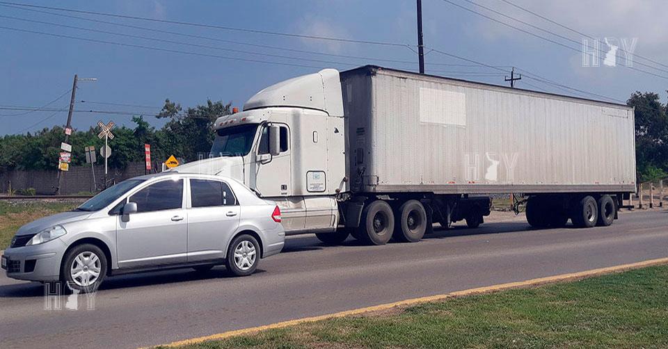 Hoy Tamaulipas - Tamaulipas sufre deficit de operadores de unidades de ...