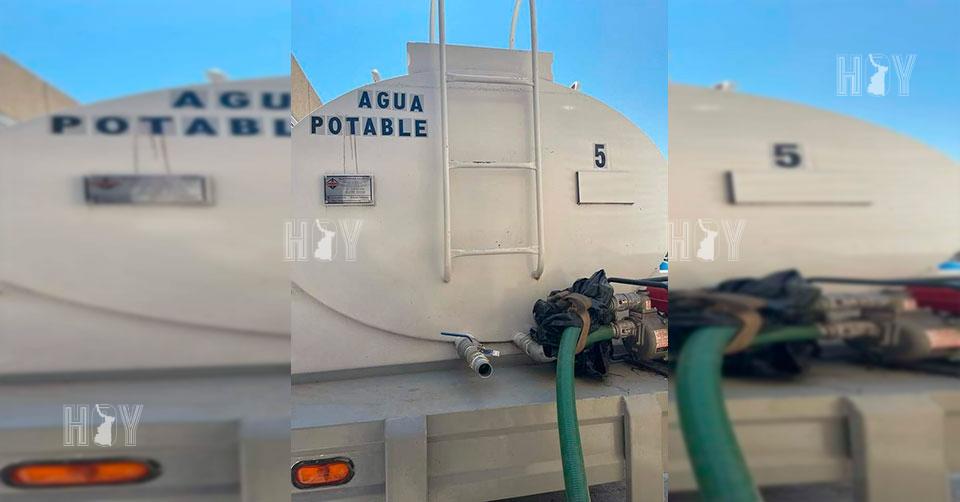 Hoy Tamaulipas - Apoyan a escuelas de Victoria con pipas para que no ...