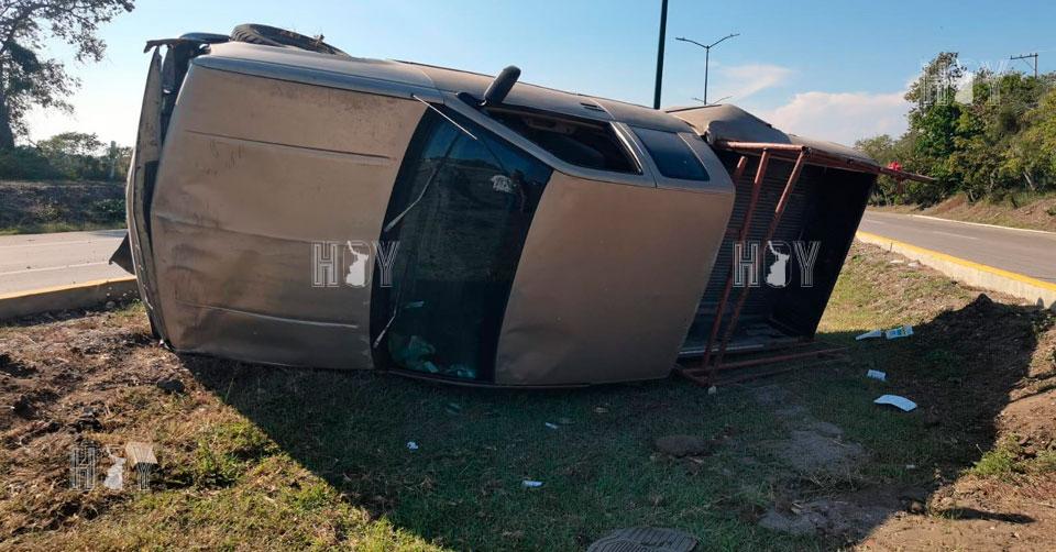 Hoy Tamaulipas - Accidentes en Tamaulipas Resulta lesionado conductor ...