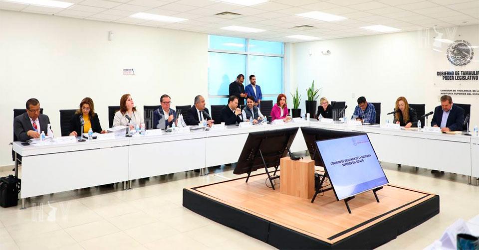 Hoy Tamaulipas - Auditor entrega algunas cuentas al Congreso de ...