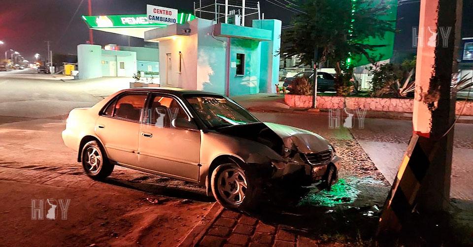 Hoy Tamaulipas - Tamaulipas Ebrio choca contra poste de la CFE en Nuevo ...