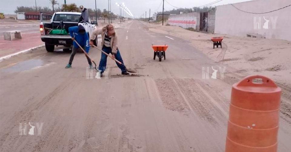 Hoy Tamaulipas - Tamaulipas Intensifican trabajos de limpieza en Playa ...