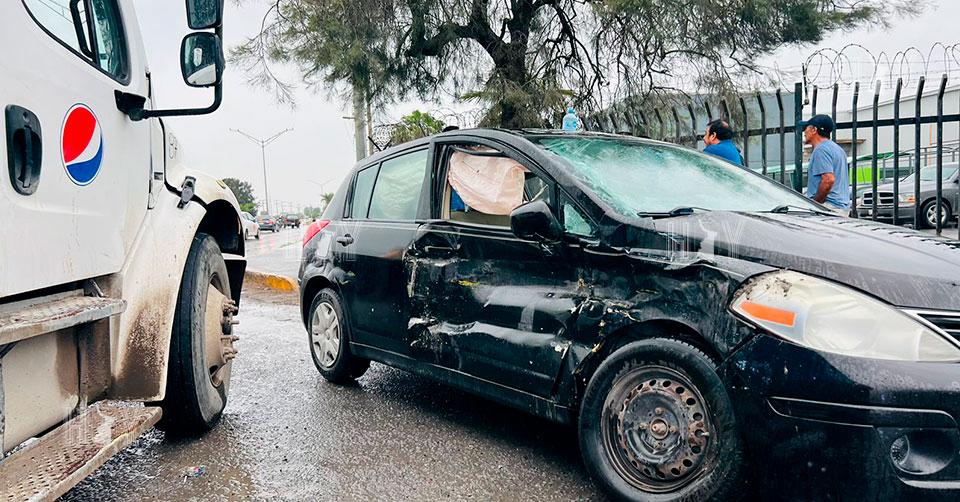 Hoy Tamaulipas - Accidente en Tamaulipas Mujer sale lesionada en un ...