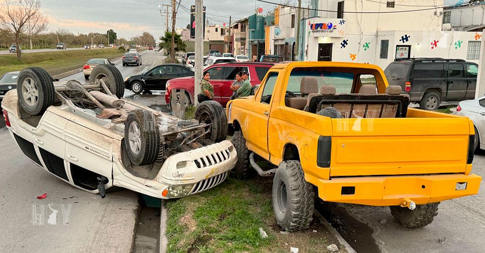 Hoy Tamaulipas - Accidente en Tamaulipas Vuelca y choca conductor de ...