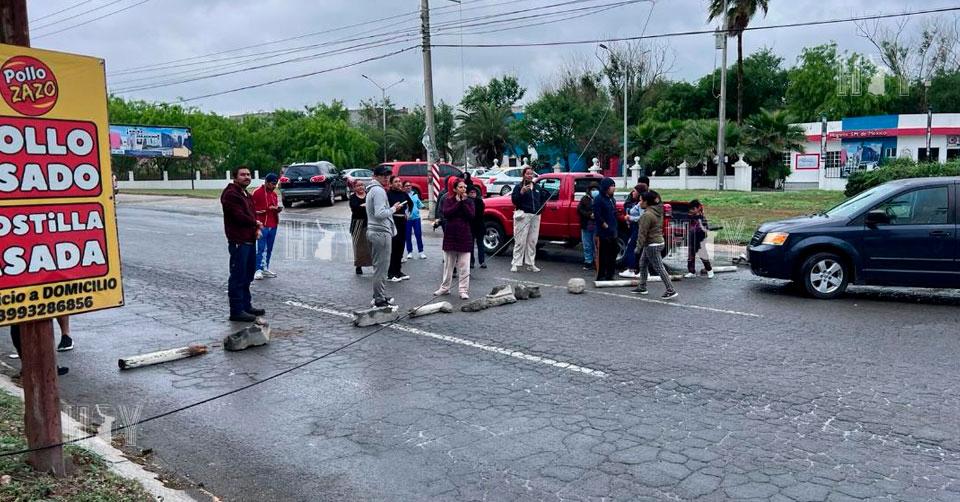 Hoy Tamaulipas - Tamaulipas Protestan vecinos por falta de agua en Reynosa