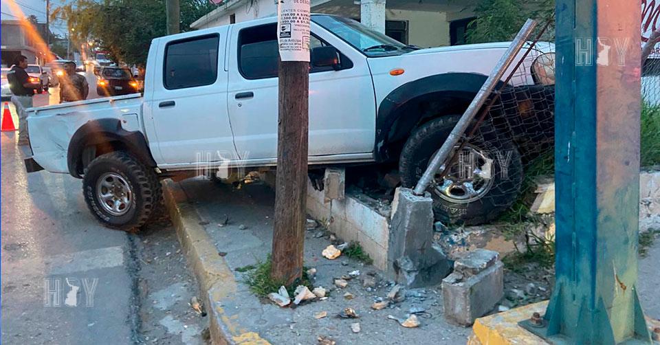 Hoy Tamaulipas - Accidente en Tamaulipas Se queda sin frenos y choca ...