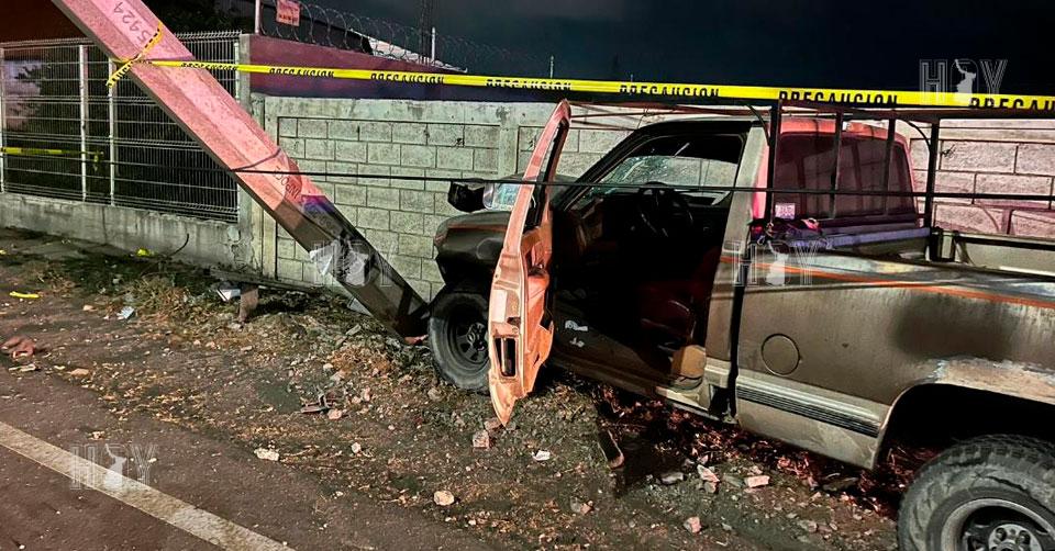 Hoy Tamaulipas - Accidentes en Tamaulipas Conductor estrello su ...