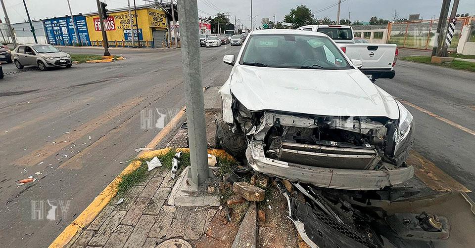 Hoy Tamaulipas - Accidente en Tamaulipas Choque en Nuevo Laredo deja un ...