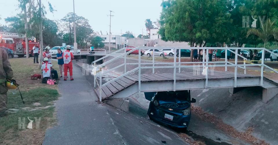 Hoy Tamaulipas - Accidente en Tamaulipas Pierde el control del volante ...