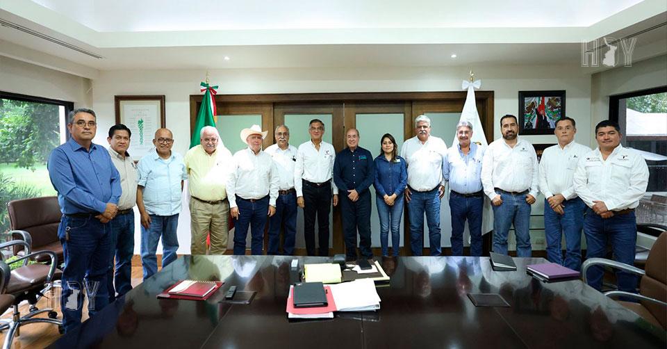 Hoy Tamaulipas - Respalda gobernador al sector ganadero de Tamaulipas