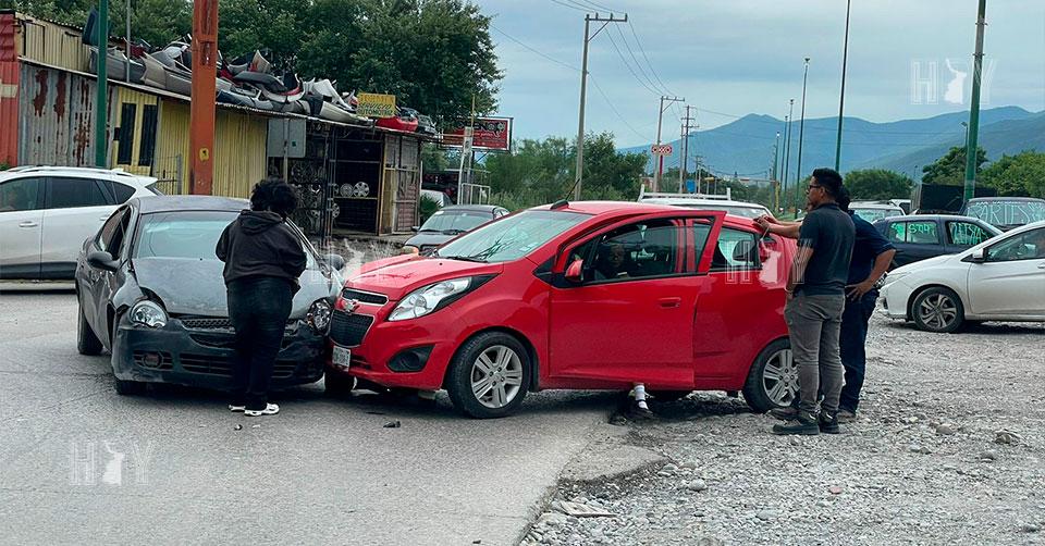 Hoy Tamaulipas - Accidente en Tamaulipas Se pasa alto y provoca choque ...