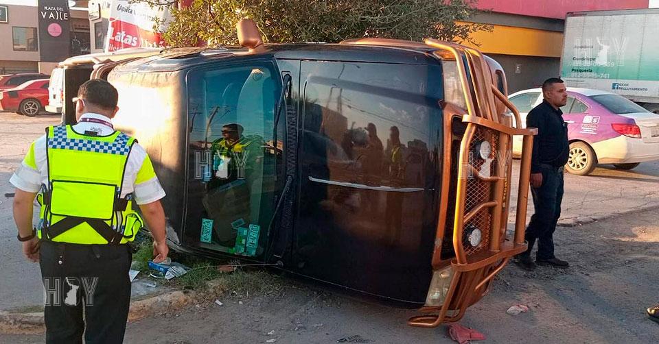 Hoy Tamaulipas - Tamaulipas Choque con volcadura en Nuevo Laredo deja ...
