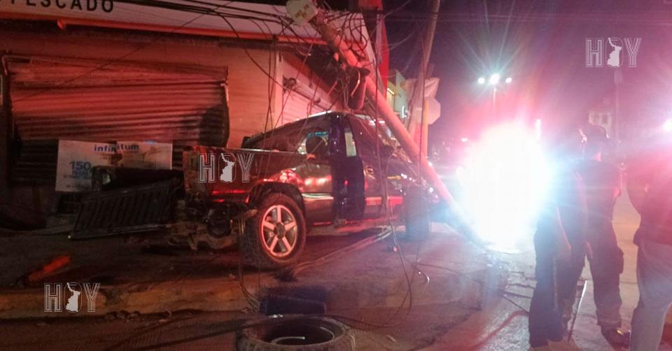 Hoy Tamaulipas - Accidentes en Tamaulipas Conductor perdio la vida tras ...